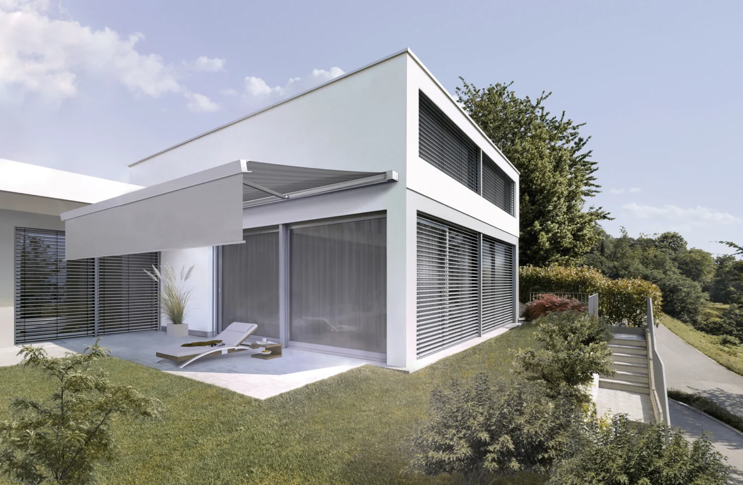 Moderne Terrasse mit Sonnenschutz und Liegestuhl